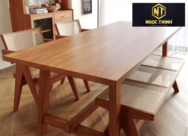 Mẫu bàn ăn gia đình hiện đại